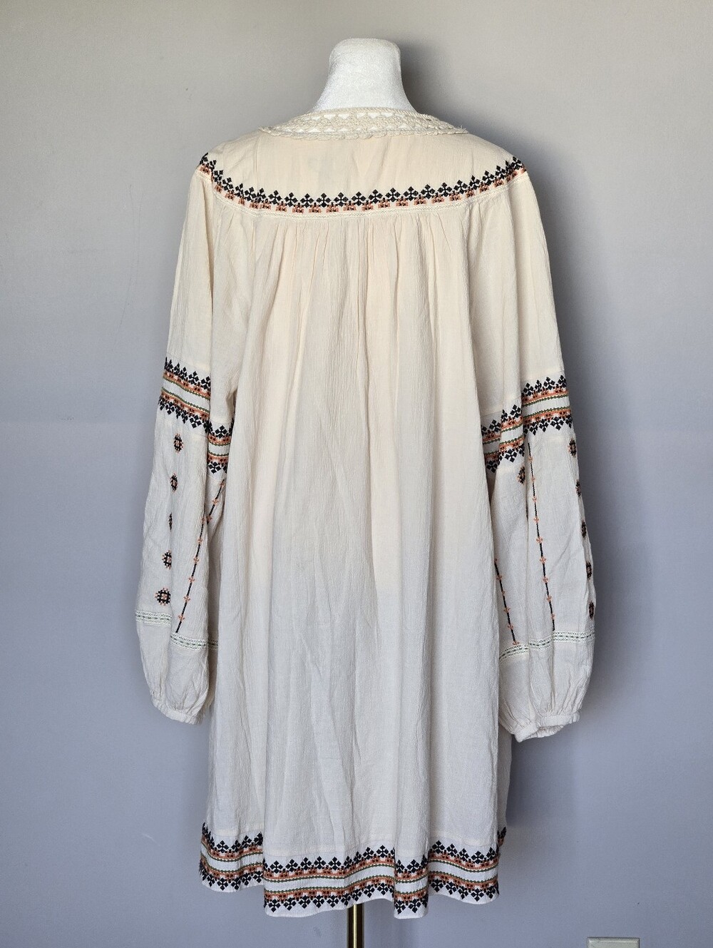 NEW Zara Embroidered Cream Boho Tunic Peasant Dress Size L - Picture 3 of 9